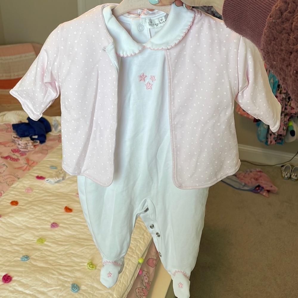 Kissy kissy outfit with matching jacket
